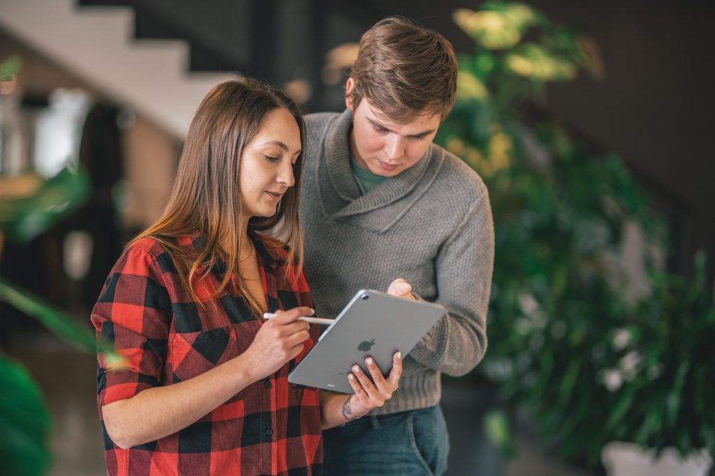 Career coach giving advice to an employee