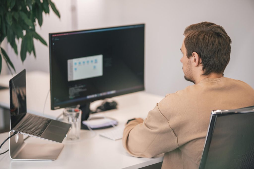 desk setup ideas hardware