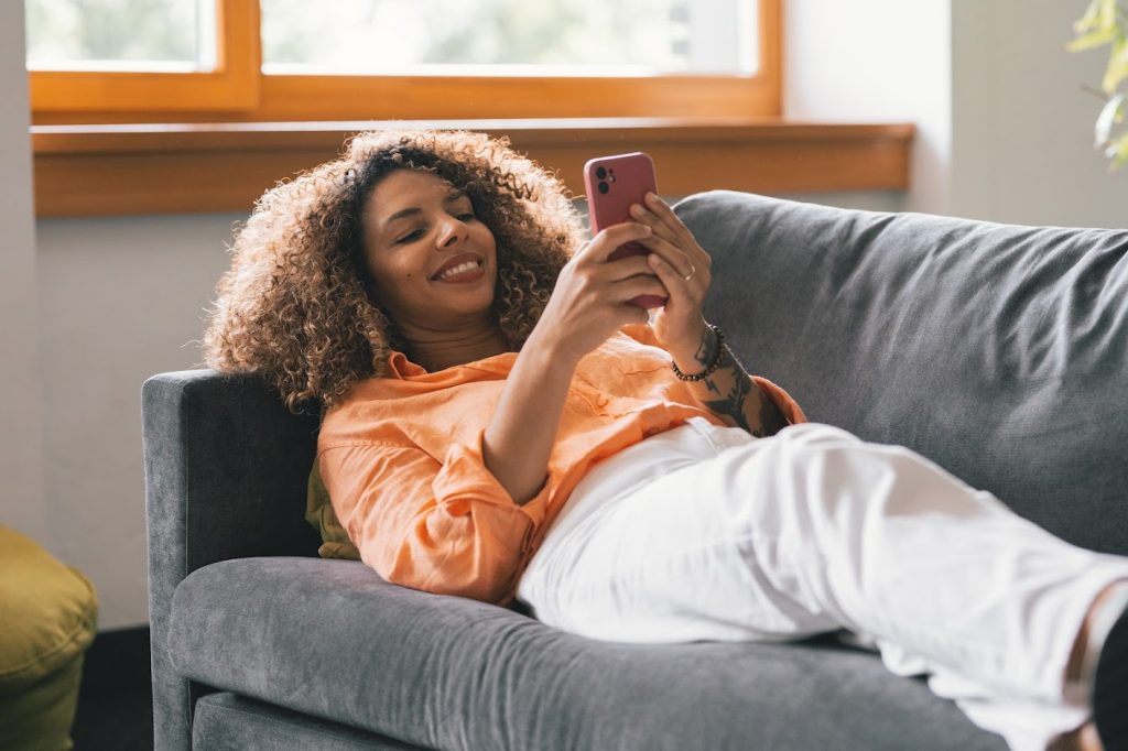 woman googling advantages of employee monitoring